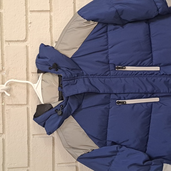 Kenneth Cole New York Blue/Gray Hooded Winter puffer Coat. Size Large NWT - Picture 2 of 16